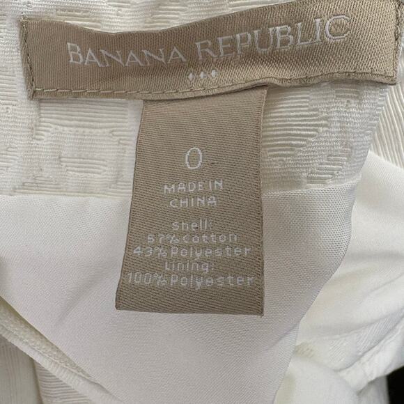 Banana Republic Retro LWD Belted Lined Embossed White Bridal Sheath Dress Sz 0 - Picture 4 of 5